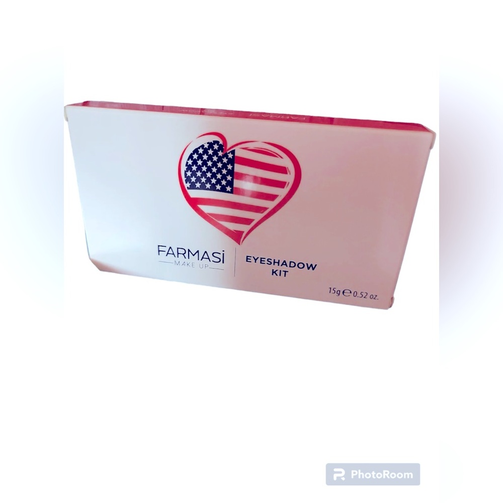 ❤️🤍💙NWT Farmasi Makeup 4th of July Trio Eyeshadow Palette